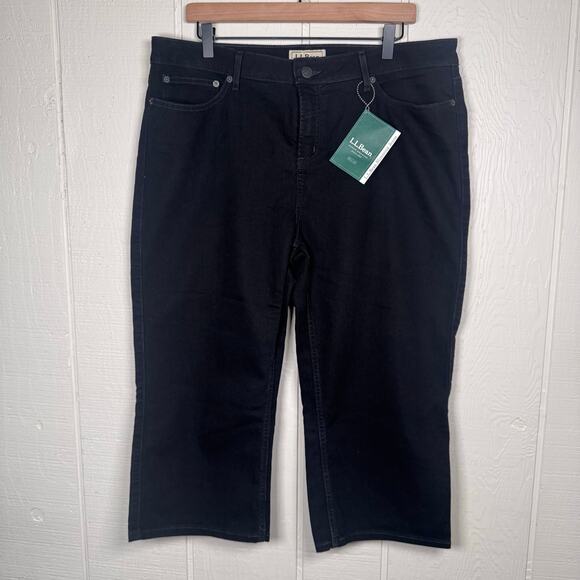 L.L Bean Slimming Jeans Favorite Fit Straight Leg Black Plus size 16 Petite NWT - Picture 1 of 8